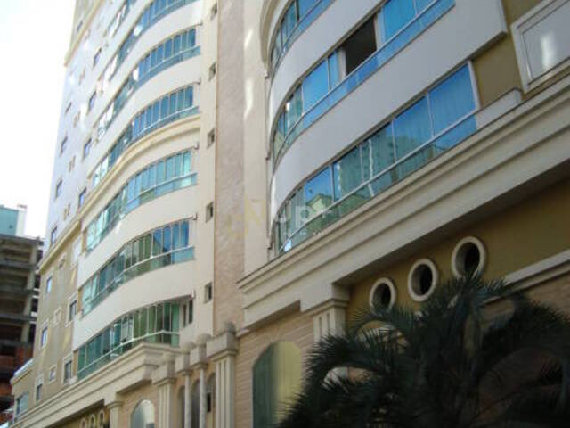 #130 - Apartamento para Venda em Balneário Camboriú - SC